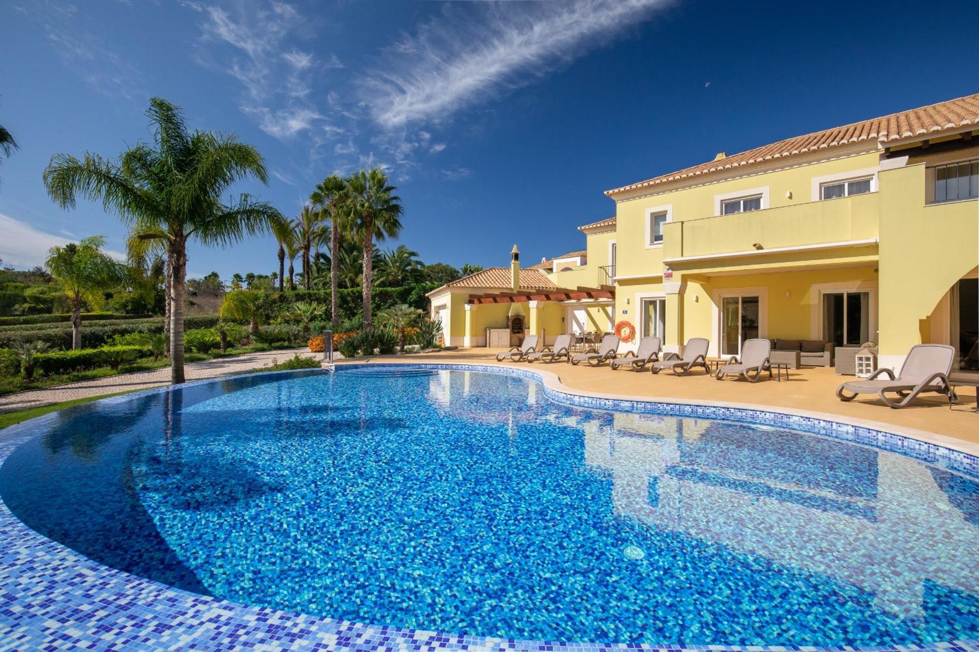 Casa Amarela